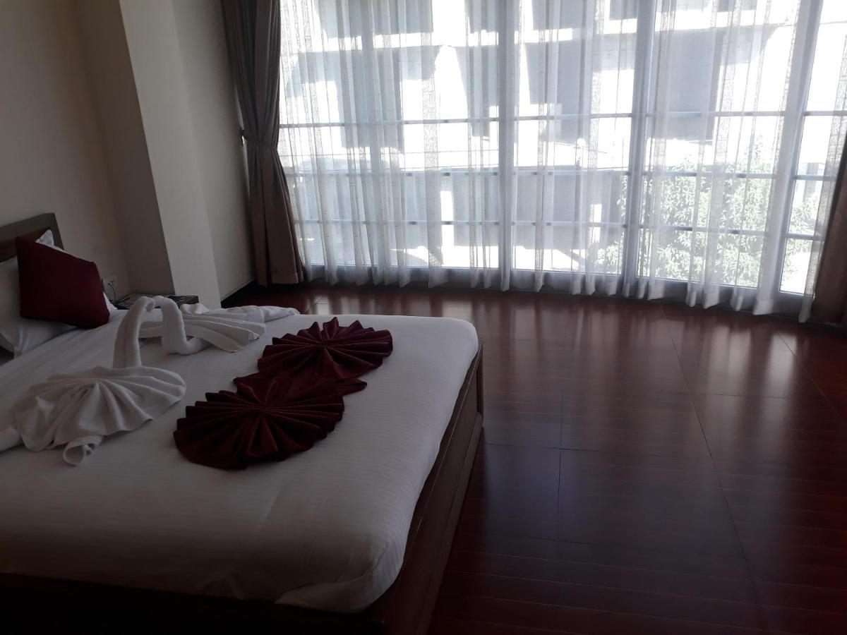 bruhway hotel Addis Abeba Exterior foto