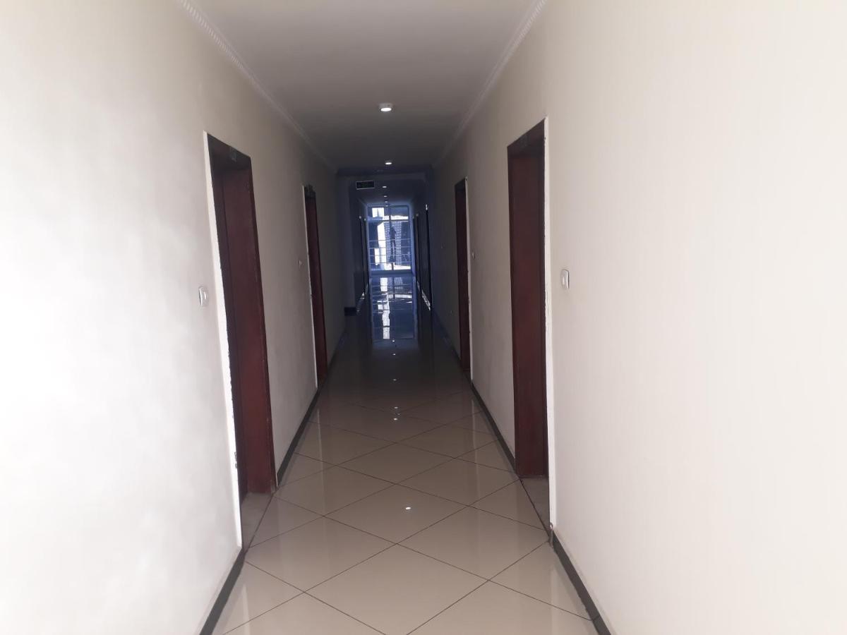 bruhway hotel Addis Abeba Exterior foto